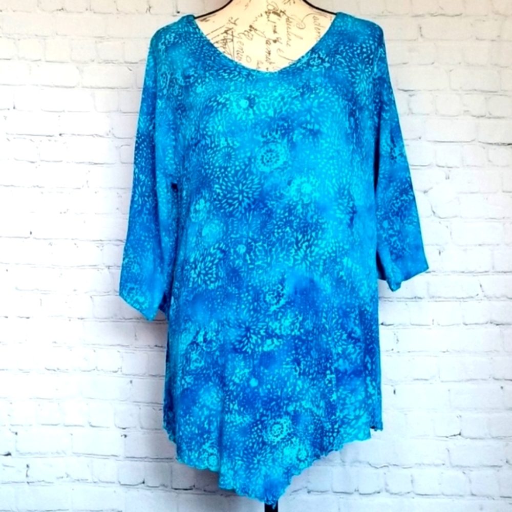 LOST RIVER Falling Water Batik Blue V-Neck Tunic, Size XL